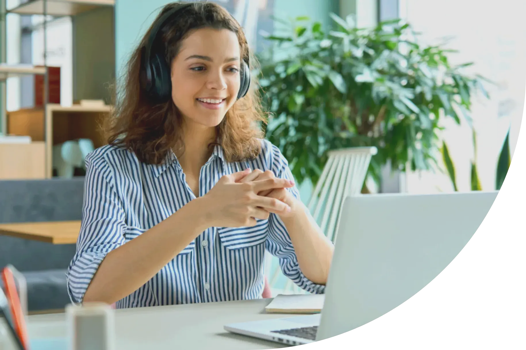 Online Tutor Teaching A Student Edumentors